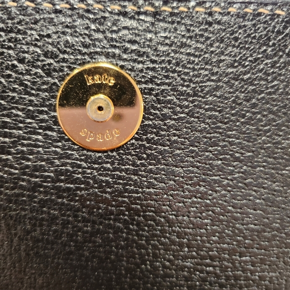 LIKE NEW BLACK LEATHER KATE SPADE PURSE - Picture 6 of 10